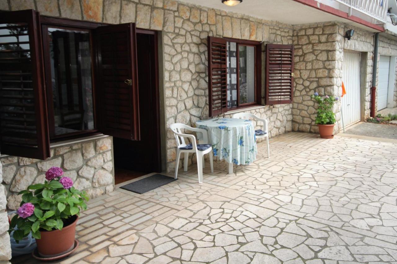 Apartments With A Parking Space Novi Vinodolski - 2423 Extérieur photo