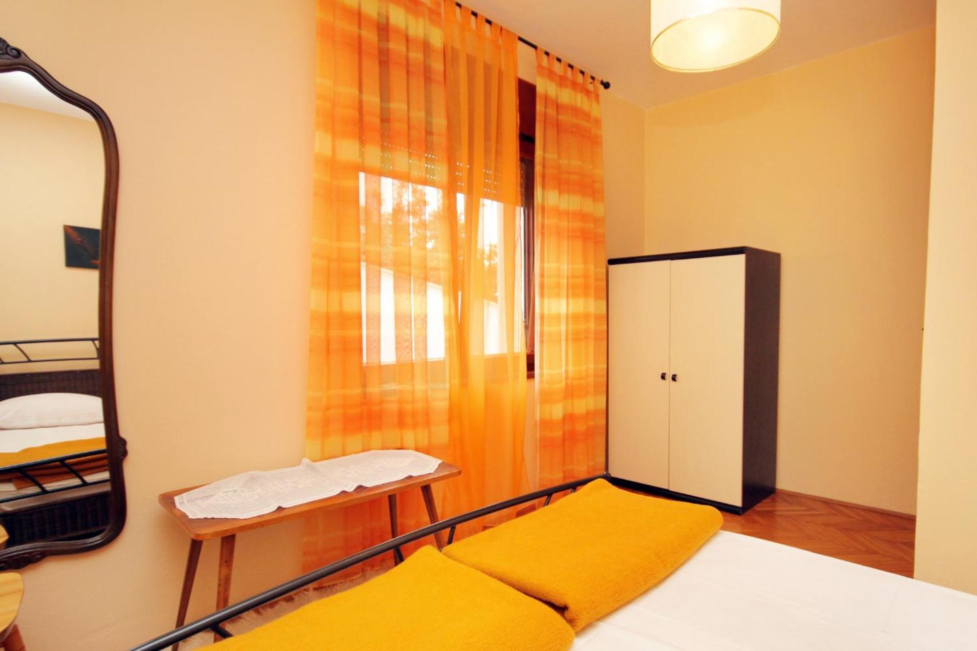 Apartments With A Parking Space Novi Vinodolski - 2423 Chambre photo